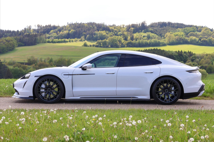 Porsche Taycan Turbo 460kW DPH CZ