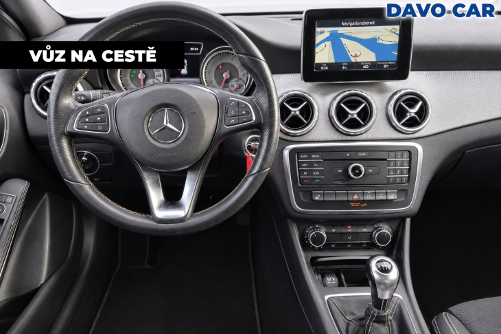 Mercedes-Benz GLA 1,6 180 90kW Xenon Navi
