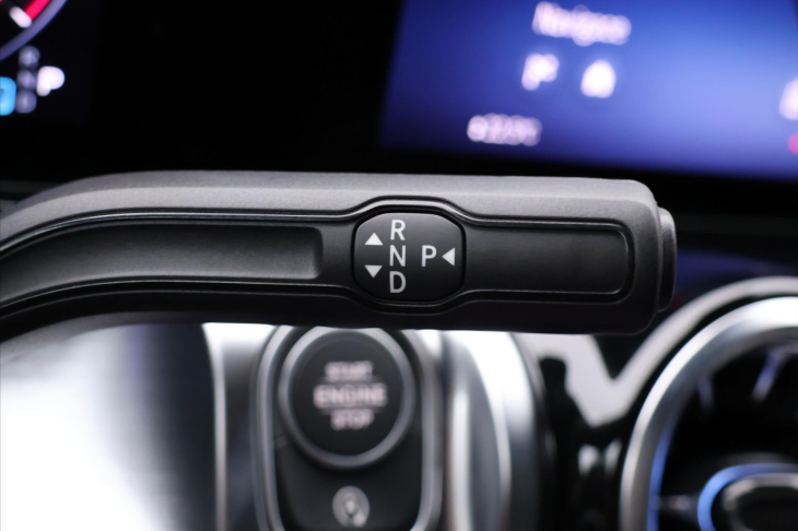 Mercedes-Benz GLB 2,0 200d 4MATIC AMG Premium