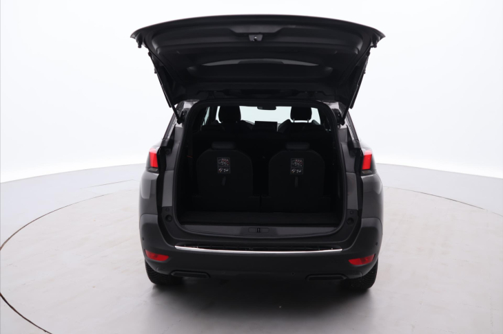 Peugeot 5008 1,5 HDi 130k Aut CZ 7-Míst DPH