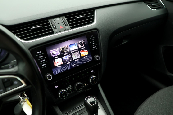 Škoda Octavia 2,0 TDI DSG Soleil