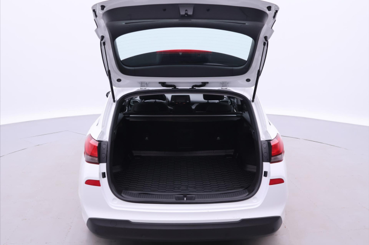 Hyundai i30 1,0 T-GDI 88kW CZ Style