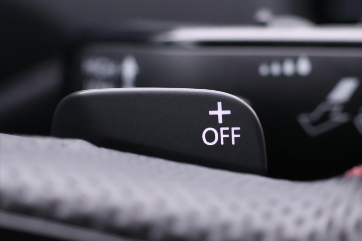 Škoda Octavia 2,0 TSI RS 162kW DSG Challenge