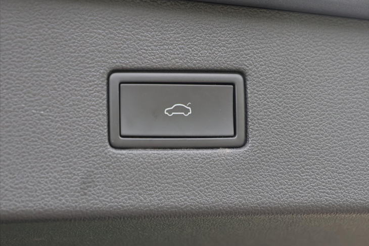 Volkswagen Tiguan Allspace 2,0 TDI 147kW DSG 4M 1.Maj DPH