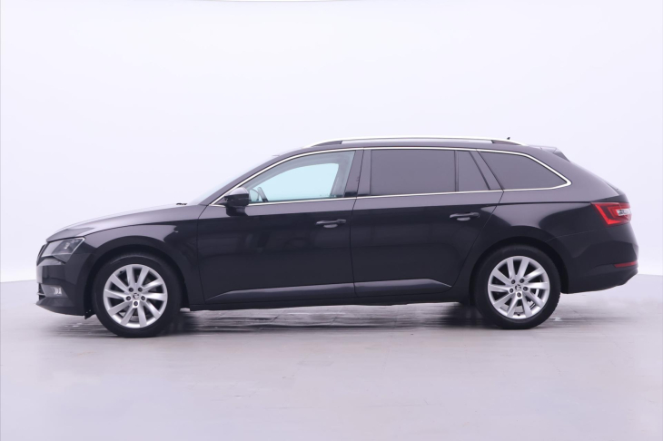 Škoda Superb 1,6 TDI DSG Style Panorama