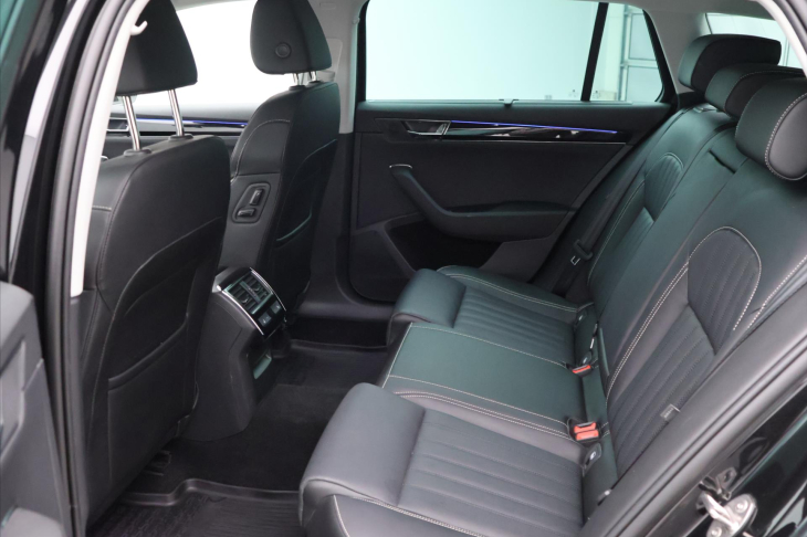 Škoda Superb 2,0 TDI 147kW 4x4 L&K DSG CZ DPH