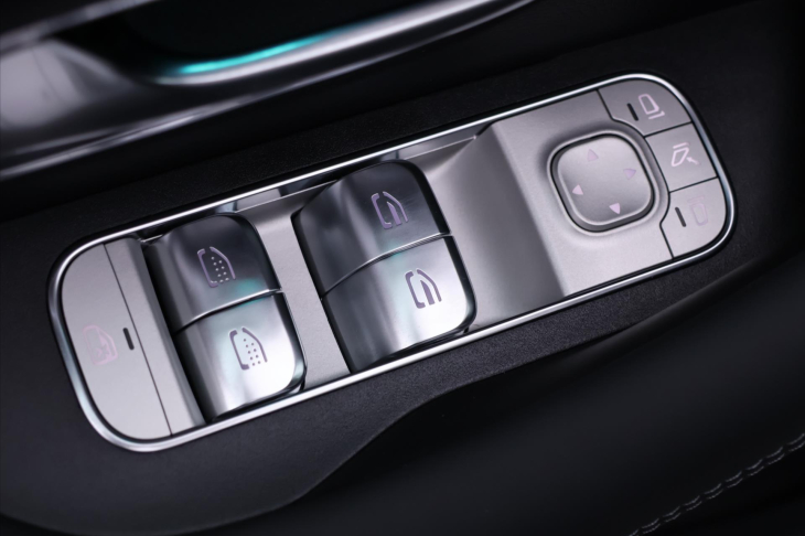 Mercedes-Benz GLE 3,0 450d 4Matic AMG Premium 7-Míst