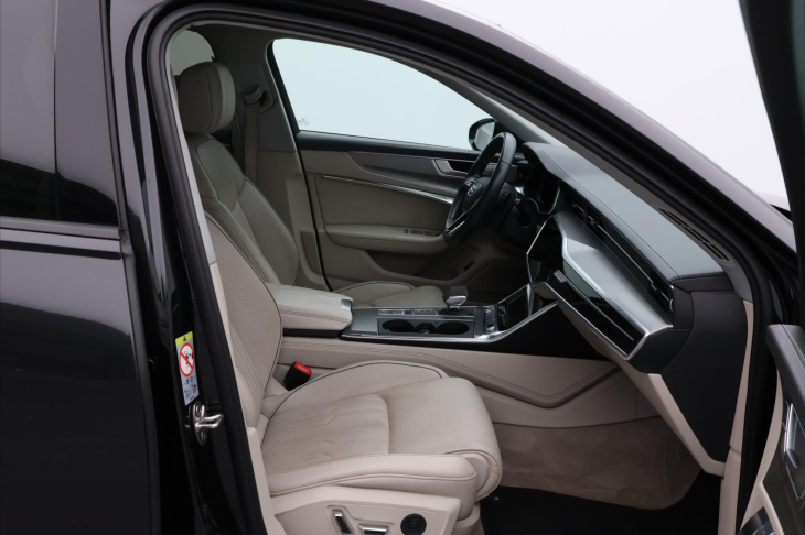 Audi A6 3,0 55 TFSI 250kW Quattro S-Tronic CZ