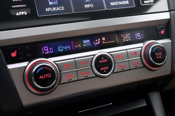 Subaru Outback 2,5 Active Lineatronic CZ DPH
