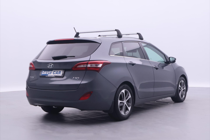 Hyundai i30 1,6 GDI 99kW Weekend CZ