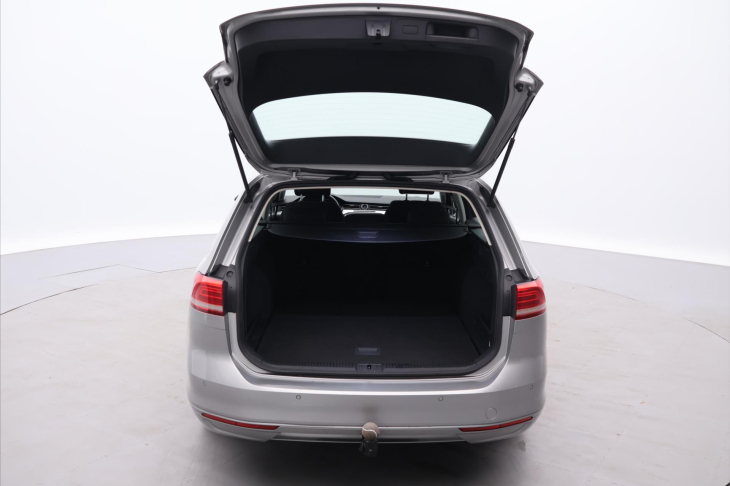 Volkswagen Passat 2.0 TDI LED Highline Tažné