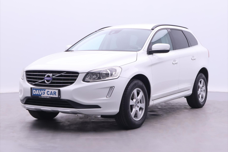 Volvo XC60 2,0 D3 100kW Serv.Kniha