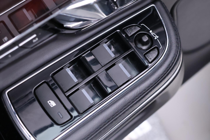 Jaguar XJ 3,0 D 202kW V6 Luxury