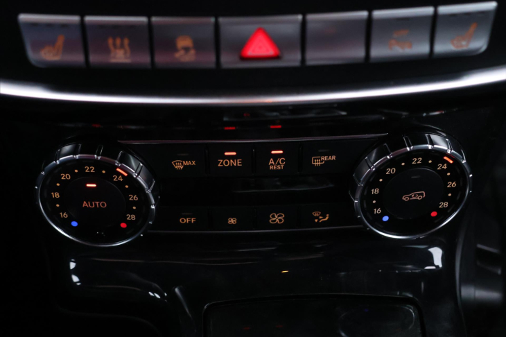 Mercedes-Benz Třídy G 3,0 D G 350 Bluetec AMG-line