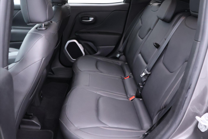 Jeep Renegade 1,4 M-Air 103kW Limited 1.Maj