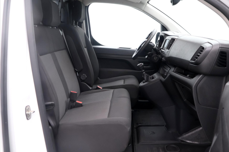 Peugeot Expert 2,0 HDI 106kW L3 CZ DPH