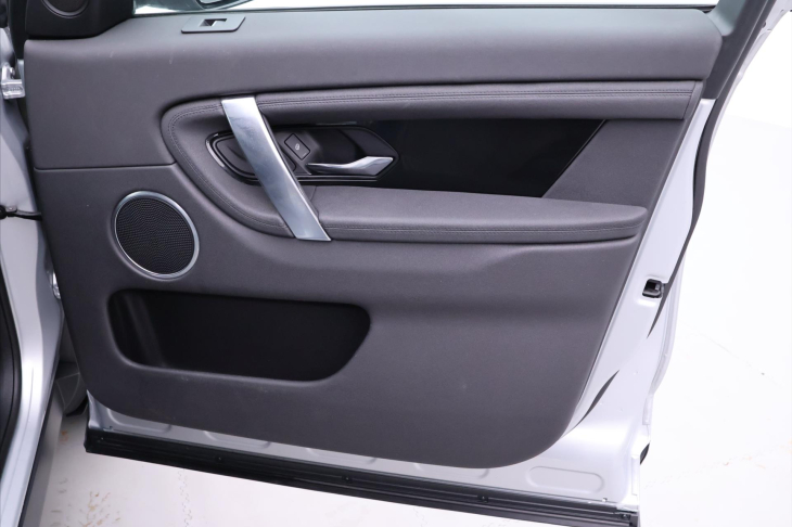 Land Rover Discovery Sport 2,0 D 110kW 4WD CZ 1Maj