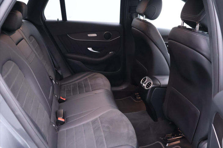 Mercedes-Benz GLC 2,0 300d 180kW 4Matic