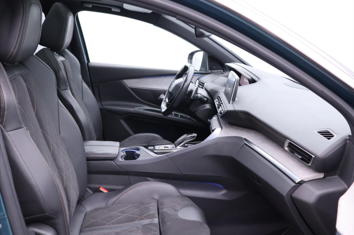 Peugeot 5008 2,0 HDI 133kW Aut. GT line CZ