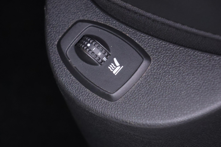 Renault Laguna 1,5 dCi 81kW Expression CZ