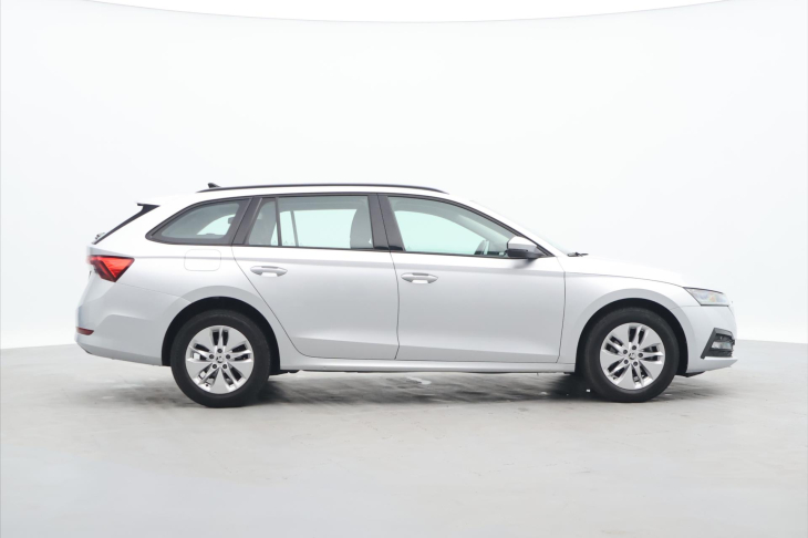 Škoda Octavia 2,0 TDI 110 kW Virtual Navi DPH