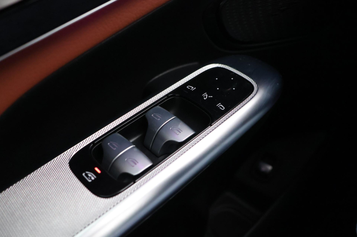 Mercedes-Benz GLC 2,0 150 kW 4MATIC CZ DPH