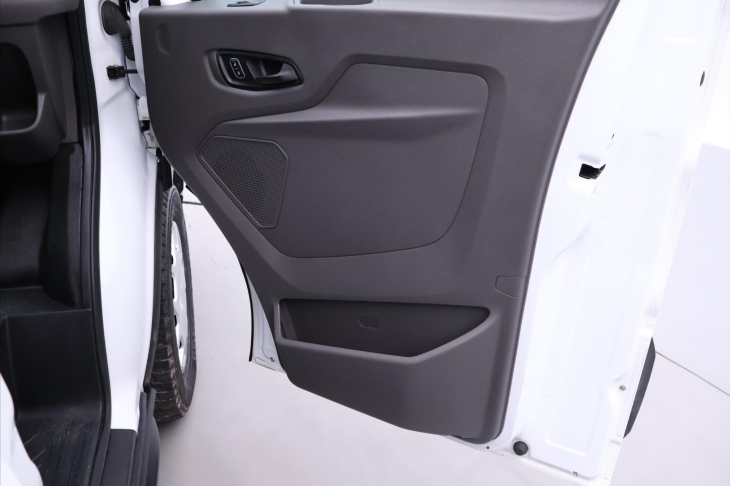 Ford Transit 2,0 TDCi 96kW L2 CZ 1.Maj. DPH