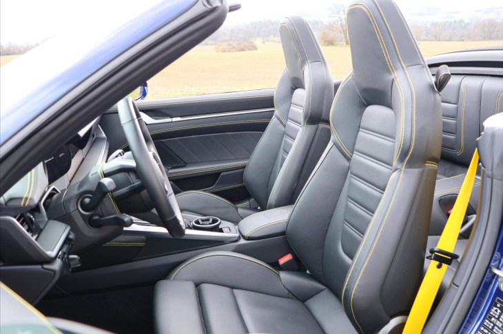 Porsche 911 3,0 V6 331kW 7MAN DPH Carrera S