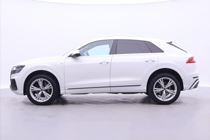 Audi Q8 3,0 250 kW 4x4  DPH