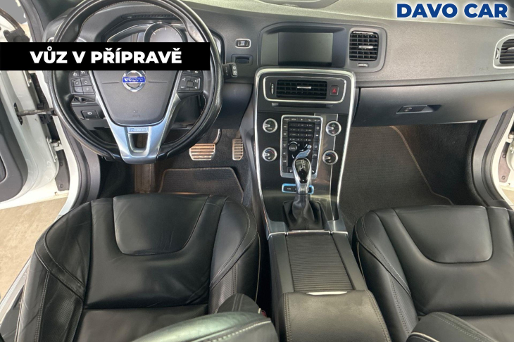 Volvo V60 2.4 D6 162kW R-Design Aut. DPH