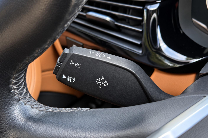 BMW Řada 5 2,0 530i xDrive Luxury Line