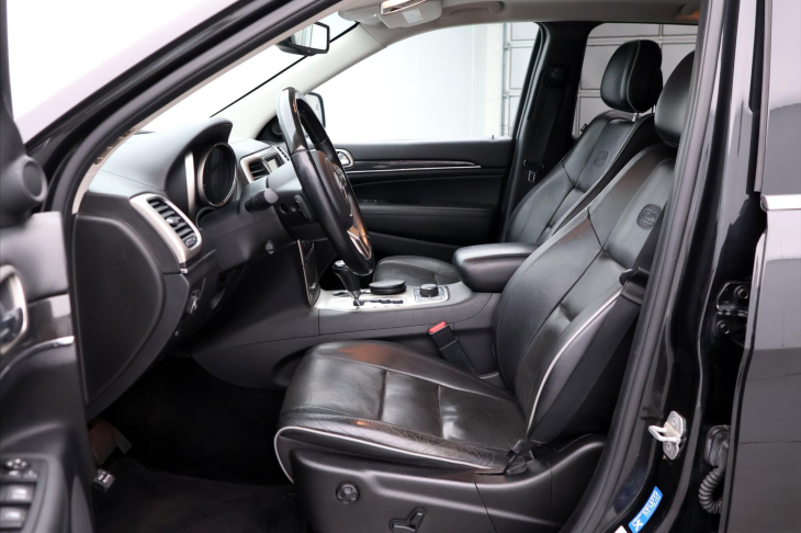 Jeep Grand Cherokee 3.0 CRD 177kW Overland 4WD Aut