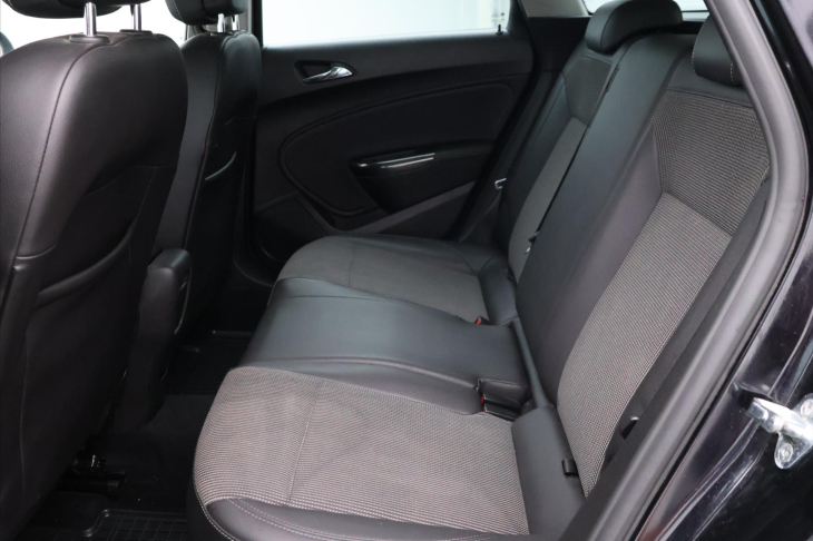 Opel Astra 1.7 CDTi 81kW Cosmo tažné