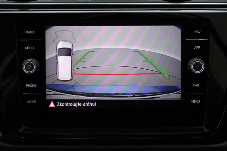 Volkswagen Touran 2,0 TDI DSG CZ Highline 7-Míst