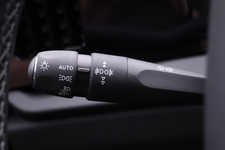 Opel Astra 1,2 Turbo 81kW Edition CZ