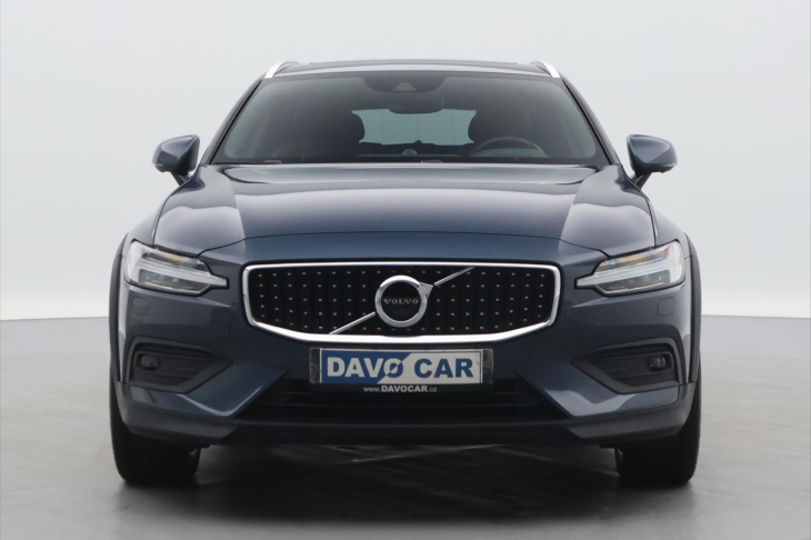 Volvo V60 2,0 145kW D4 4x4 DPH Cross Country