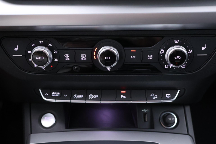 Audi Q5 2,0 40TDI S-line quattro DPH