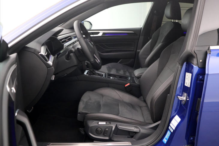 Volkswagen Arteon 2.0 TDI 147kW 4M DSG R-line DPH CZ