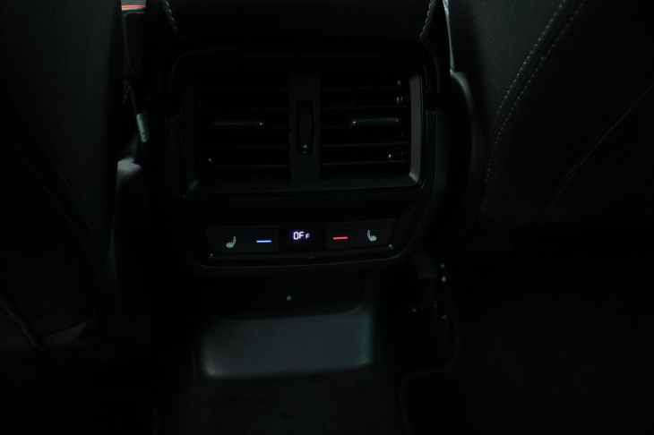 Škoda Karoq 2,0 TDI DSG 4x4 Sportline DPH