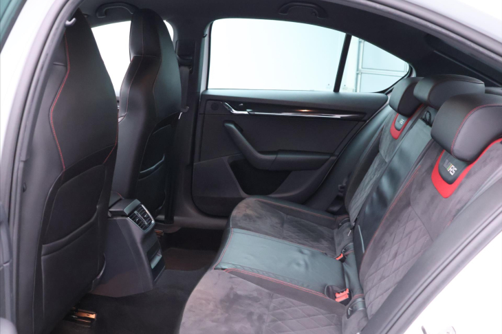 Škoda Octavia 2,0 TSI 180kW DSG 1.Maj. RS