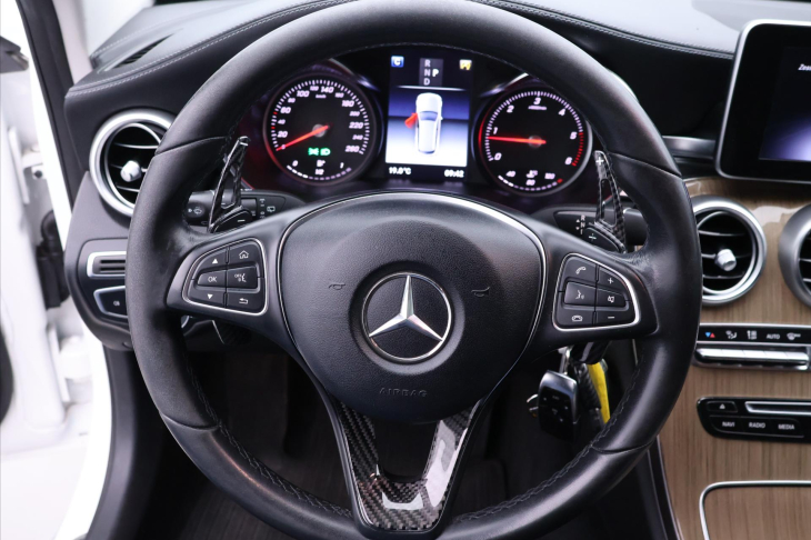 Mercedes-Benz Třídy C 2,2 250d 150kW Aut. LED