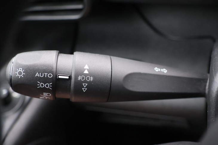 Peugeot Partner 1,5 HDI 75 kW Klima DPH CZ 1.Maj.