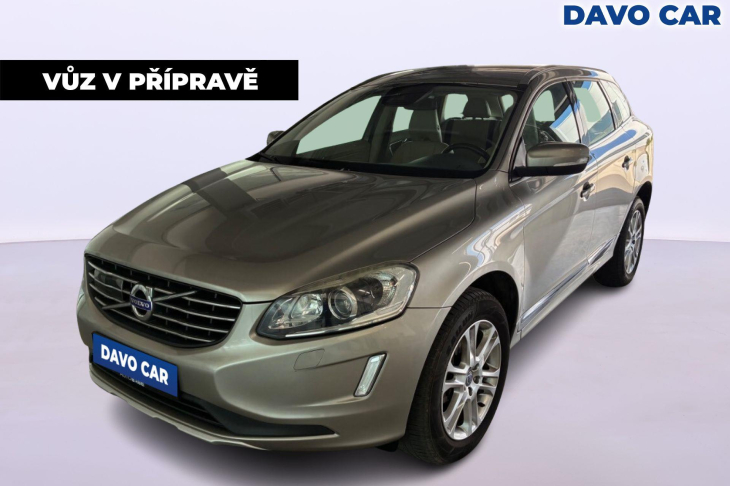 Volvo XC60 2,0 D3 100kW Summum Serv.Kniha