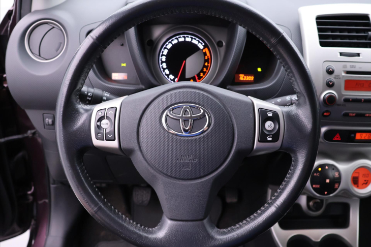 Toyota Urban Cruiser 1,4 D-4D AWD Aut.Klima Tažné