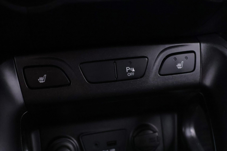 Hyundai ix35 1,6 GDI 99kW CZ Aut.klima