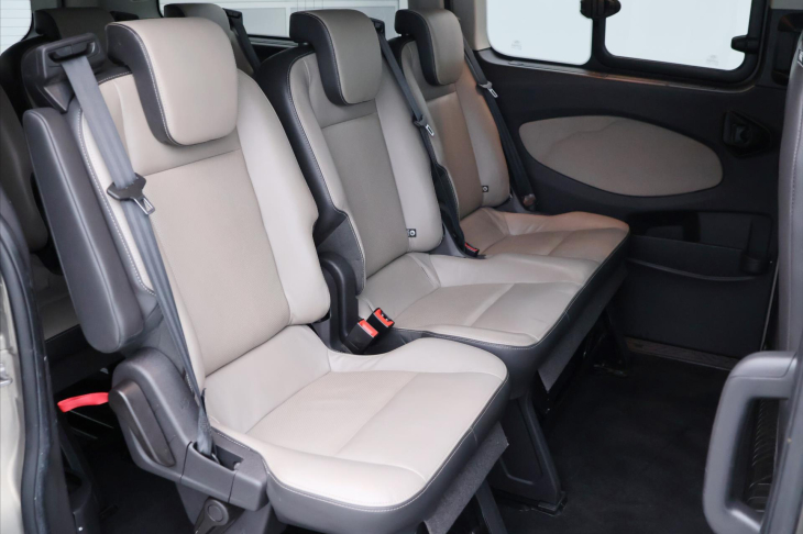 Ford Tourneo Custom 2,0 TDCI 125kW Titanium CZ DPH