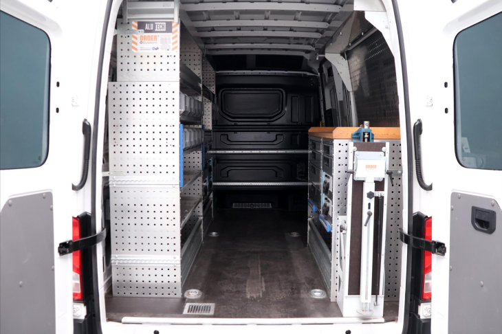 Volkswagen Crafter 2,0 TDI 130kW CZ Dílna DPH