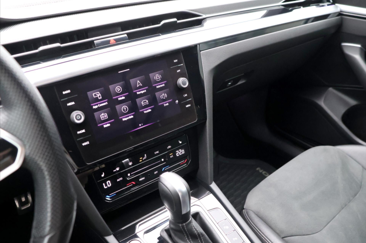 Volkswagen Arteon Shooting Brake 2,0 TDI DSG R-Line Navi Led