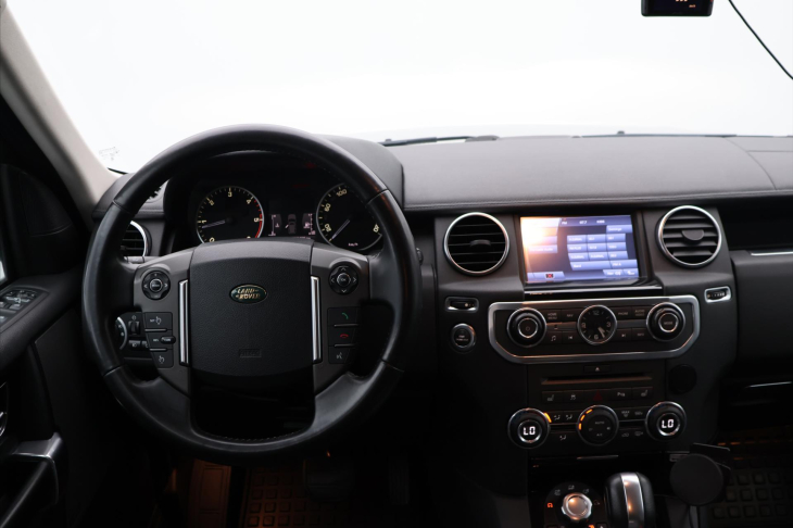 Land Rover Discovery 3,0 TDV6 HSE CZ