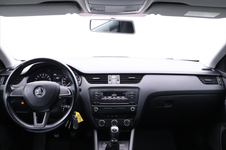 Škoda Octavia 1,6 TDI CZ Klimatizace DPH